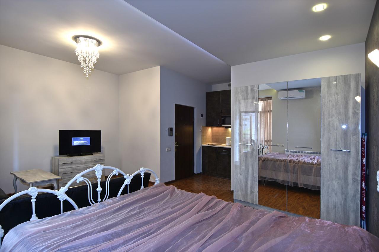 Apartment Sayat-Nova Ereván Exterior foto