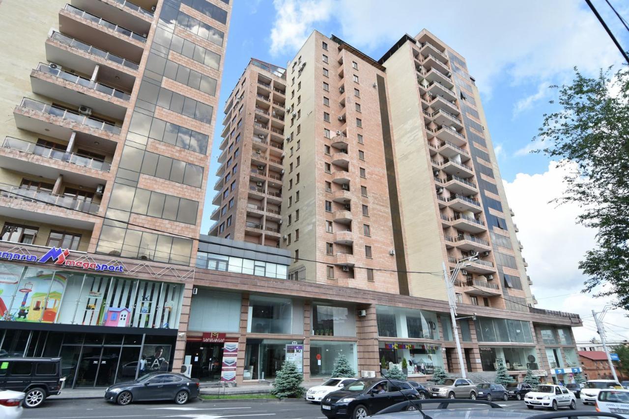 Apartment Sayat-Nova Ereván Exterior foto